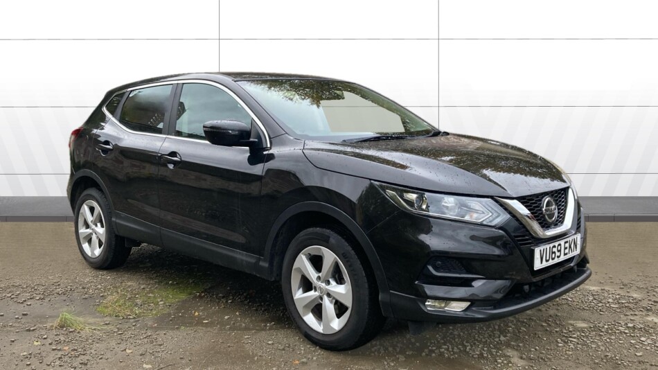 Nissan Qashqai 1.3 DiG-T Acenta Premium 5dr Petrol Hatchback